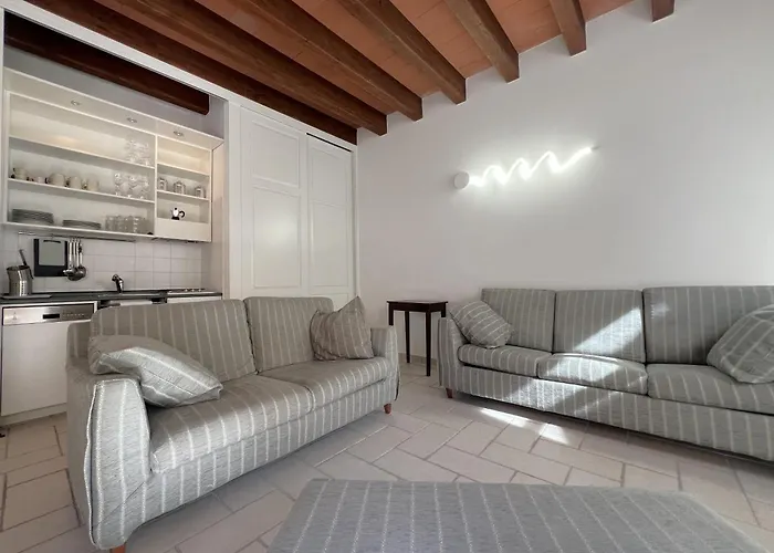 Apartman La Perla Del Borgo - Borgo Castello - Loano